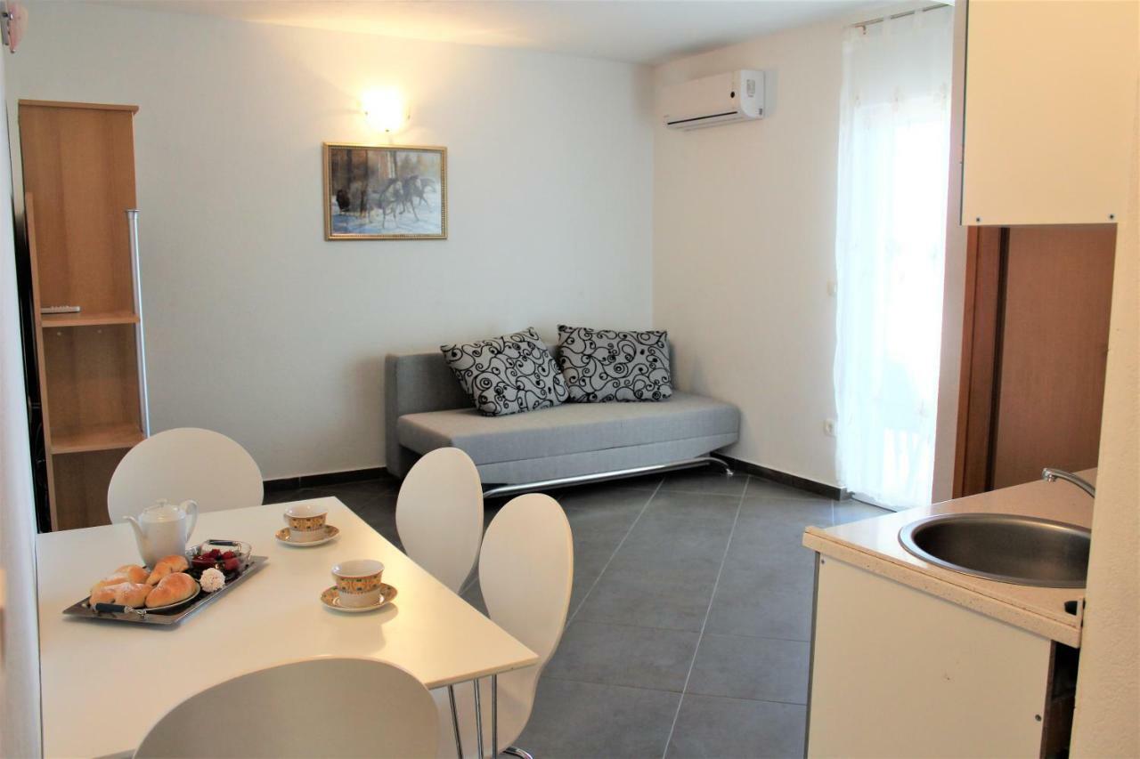 Apartmani Marija Дуче Екстер'єр фото